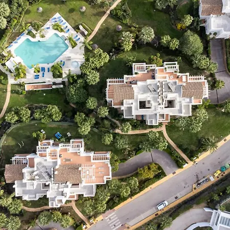 Apartamento Vivi Homes - Casa Sereno Pool, Terrace&garden *