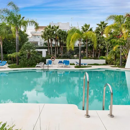 Vivi Homes - Casa Sereno - Lagoon - Pool - Garden - View Apartamento Estepona
