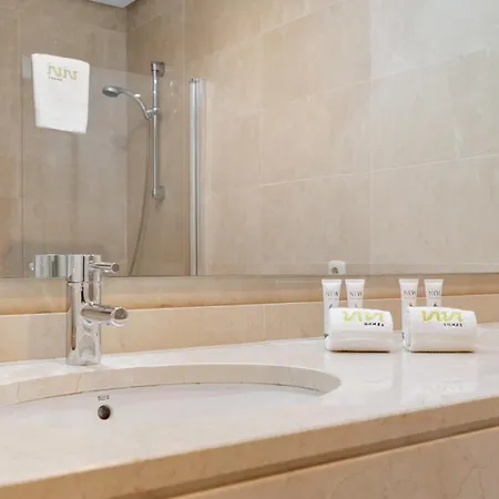 Vivi Homes - Casa Sereno - Lagoon - Pool - Garden - View Estepona