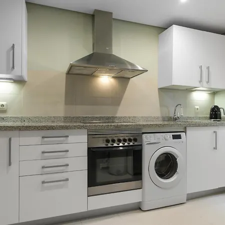 Apartment Vivi Homes - Casa Sereno Pool, Terrace & Garden *