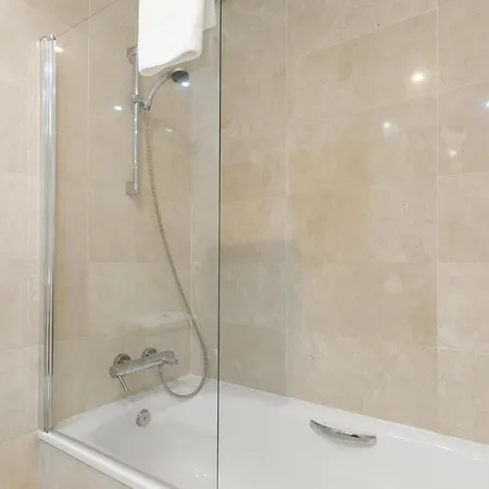 Vivi Homes - Casa Sereno Pool, Terrace & Garden * Estepona