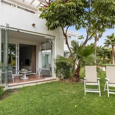 Vivi Homes - Casa Sereno - Lagoon - Pool - Garden - View Apartament Estepona