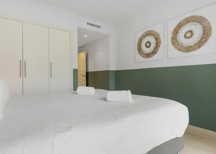 Apartamento Vivi Homes - Casa Sereno - Lagoon - Pool - Garden - View Estepona