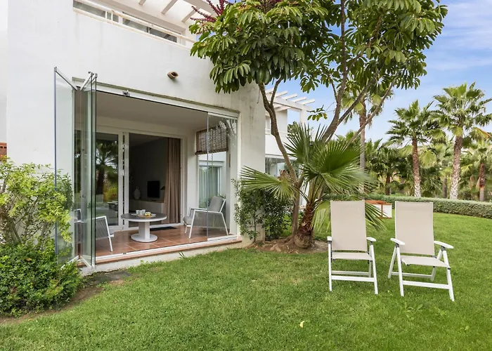 Vivi Homes - Casa Sereno - Lagoon - Pool - Garden - View Apartamento Estepona